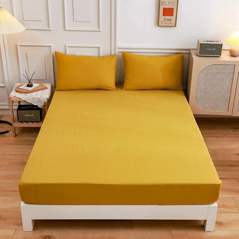 Stretch-Fit Dustproof Mattress Cover – Keeps Your Bed Fresh & Clean