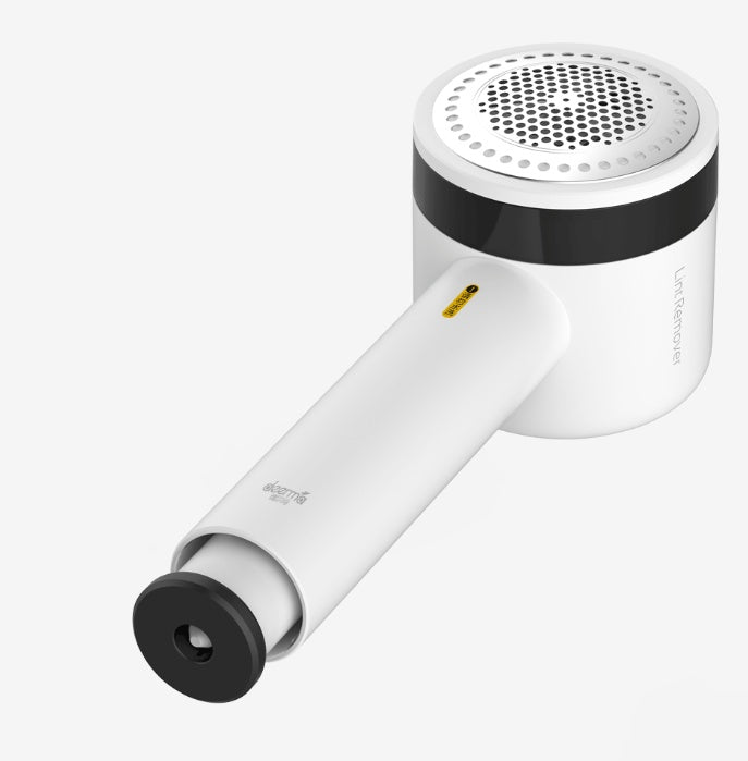 Portable Lint Remover – Refresh Clothes in Seconds
