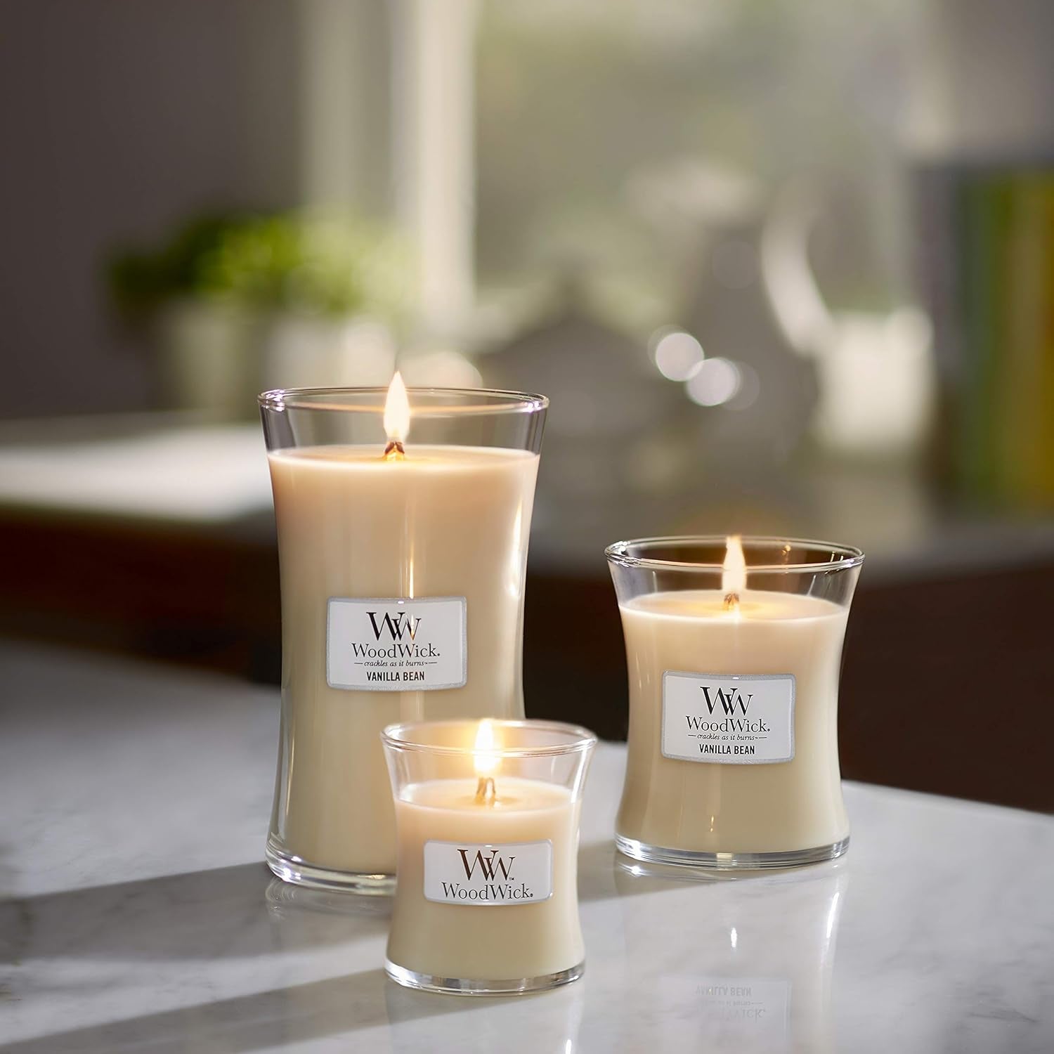 Scented Candle with Crackling Wick, Vanilla Bean Large Hourglass Candle, Long Burning Candles: up to 130 Hours, Perfect Gifts for Women