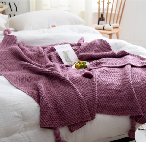 Fringed Knit Wool Blanket – Soft, Warm & Perfect for Lounging