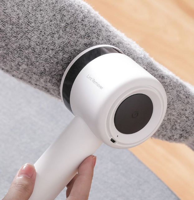 Portable Lint Remover – Refresh Clothes in Seconds