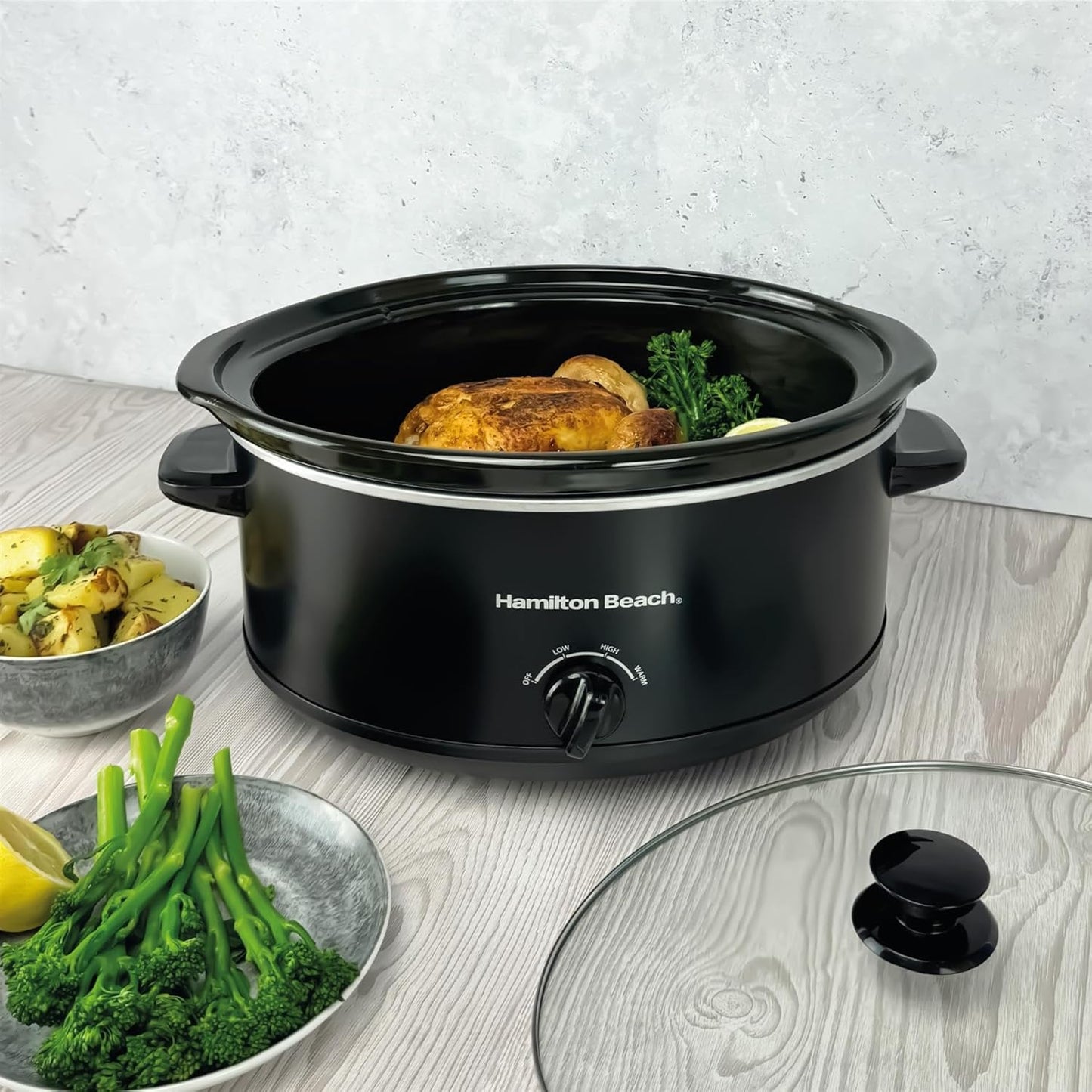 6.5L Slow Cooker, Removable Easy-Clean Ceramic Bowl, 3 Settings, Serves 6-8 People, Energy-Efficient - HBSC070B, Black